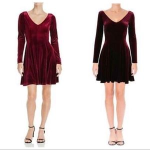 Aqua Womens Red Velvet V-neck Cocktail Party Dress